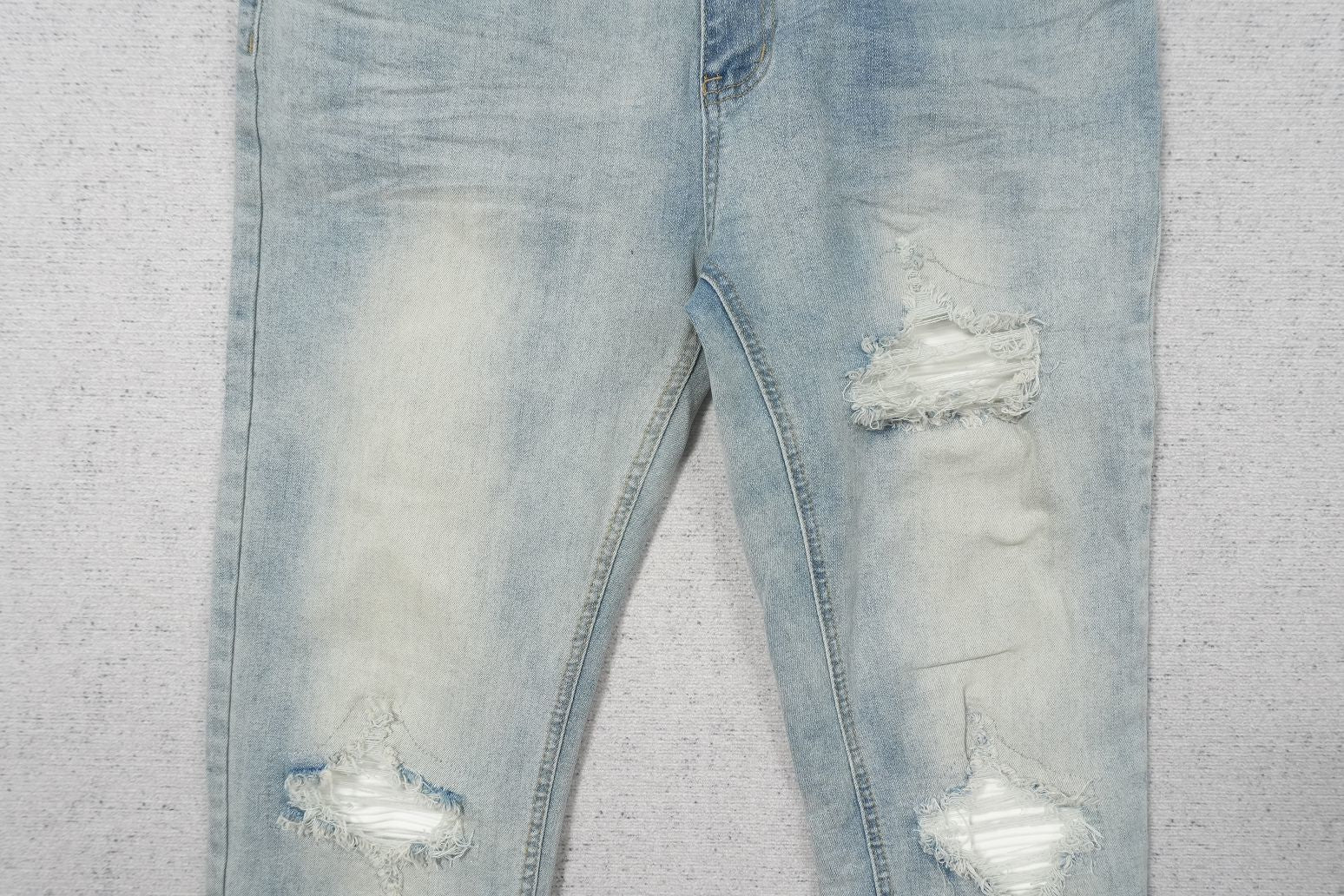 AMIRI SKY BLUE SMALL WHITE PATCHS